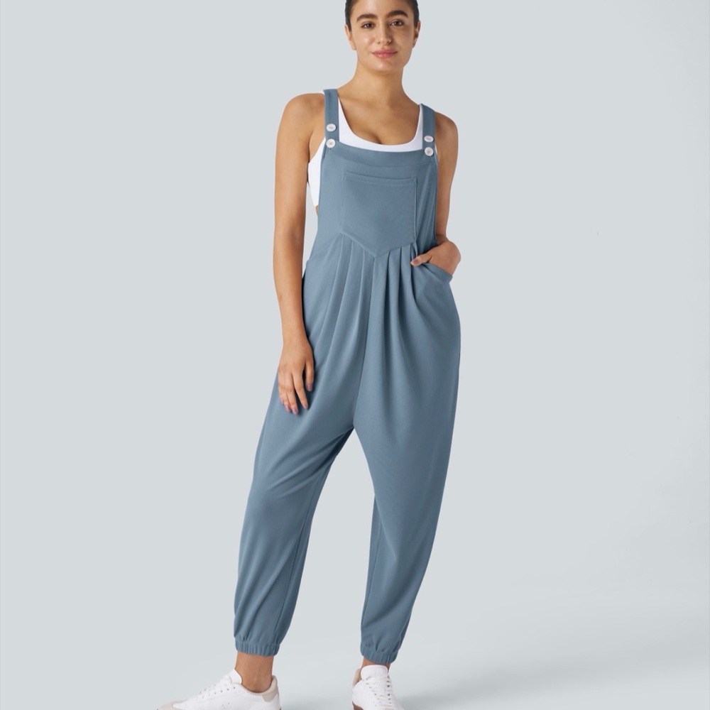 NWT Halara Pockets Waffle Casual Jogger Overalls